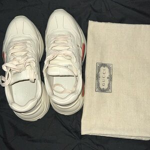 Womens ORIGINAL Gucci Sneakers
